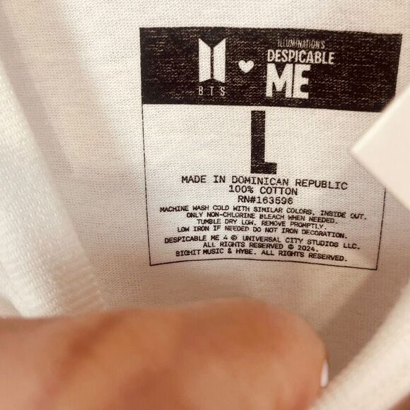 BTS x Despicable Me Callab Limited Edition Short Sleeve Graphic Tee Shirt - Picture 3 of 8